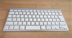 画像1: Apple Wireless Keyboard   純正ワイヤレス キーボード  日本語配列 JIS　動作品